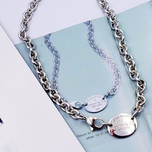 TIFFANY & CO. RETURN TO TIFFANY OVAL TAG NECKLACE